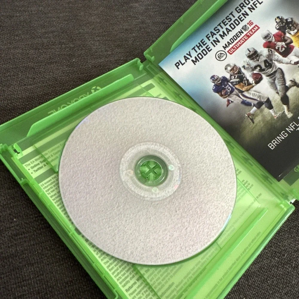 Madden NFL 16 And Madden NFL 18 Video Game Tested Bundle
